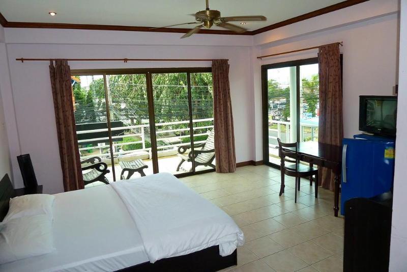Supergreen Hotel Chalong Dış mekan fotoğraf